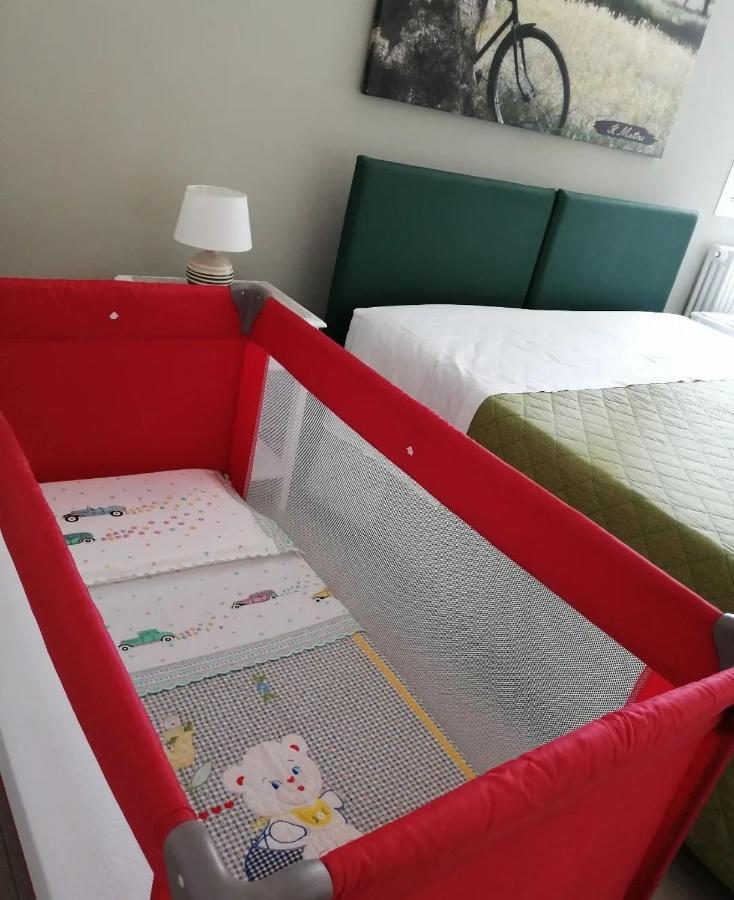 レヴェラーノ Il Matino Bed & Breakfast エクステリア 写真